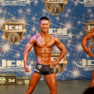 Yi Li's fitness journey transformation in his first competition